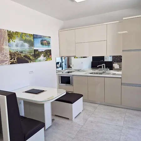 Dalmatia Infinity Apartmán Bibinje