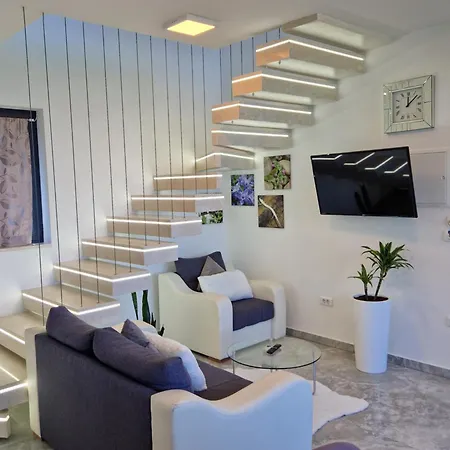 Dalmatia Infinity Apartment