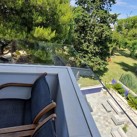 Dalmatia Infinity Apartment