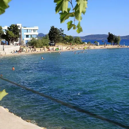 Dalmatia Infinity Апартаменты *