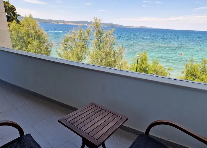Dalmatia Infinity *