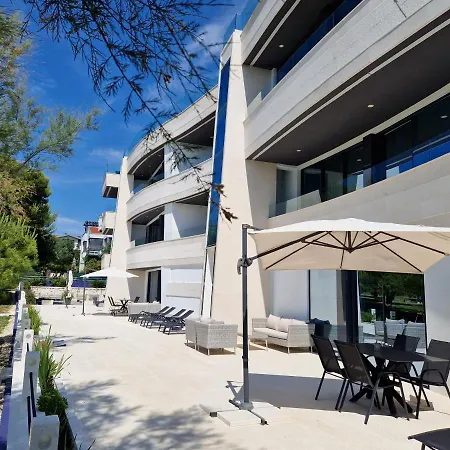 Dalmatia Infinity Apartment *
