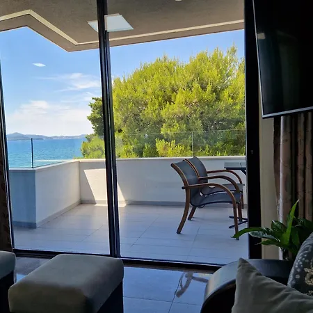 Dalmatia Infinity Apartment