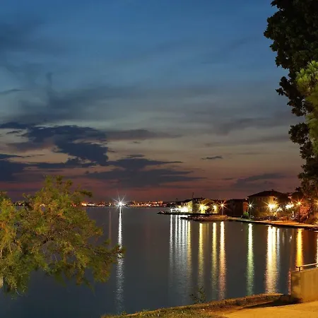 Dalmatia Infinity Apartment