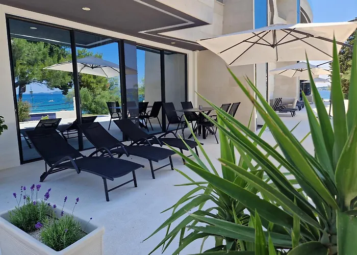 公寓 Dalmatia Infinity 比比涅