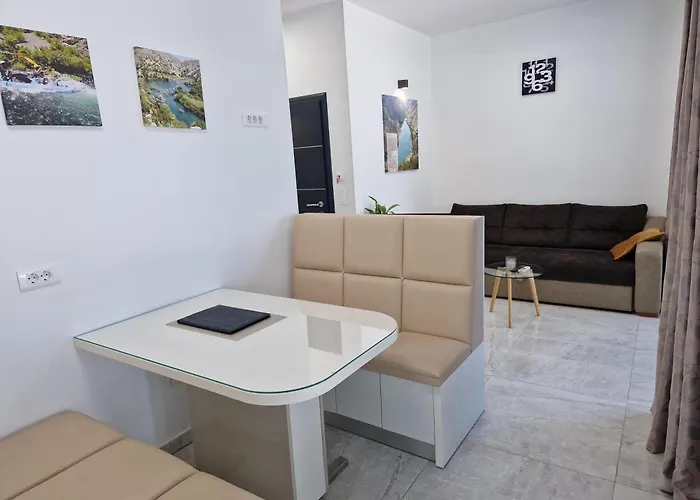 Dalmatia Infinity 비빈제