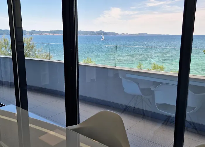 Dalmatia Infinity 公寓 比比涅